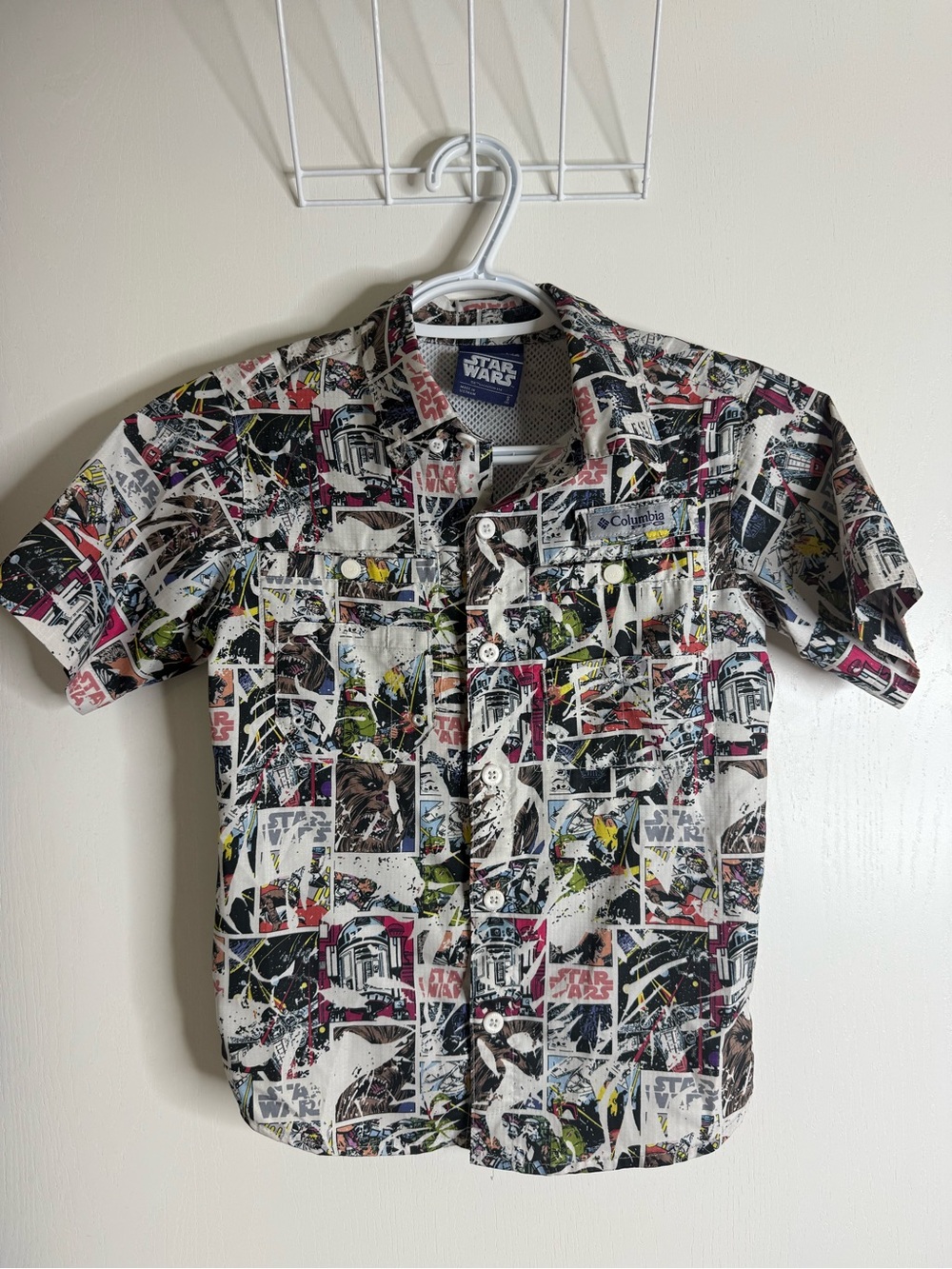 Boys Columbia Multicolor Star Wars Graphic Short Sleeve Button Up Shirt S (8)
